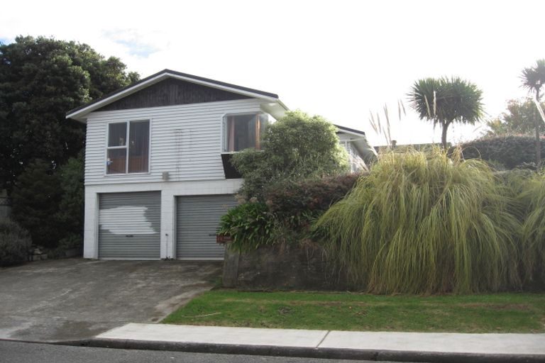 Photo of property in 55 Kiwi Road, Raumati Beach, Paraparaumu, 5032
