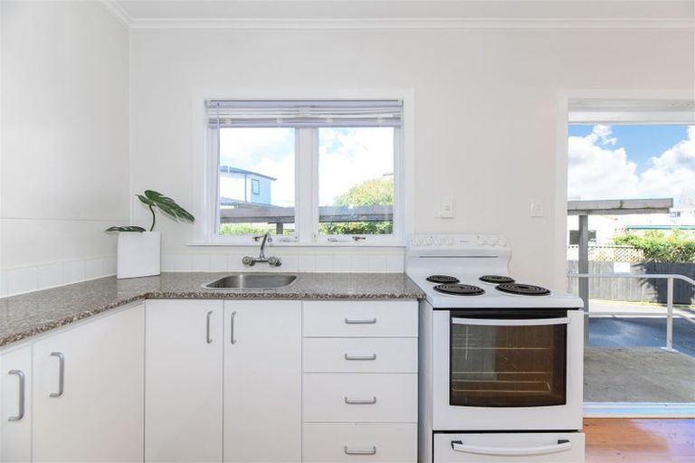 Photo of property in 4/120 Nile Road, Milford, Auckland, 0620