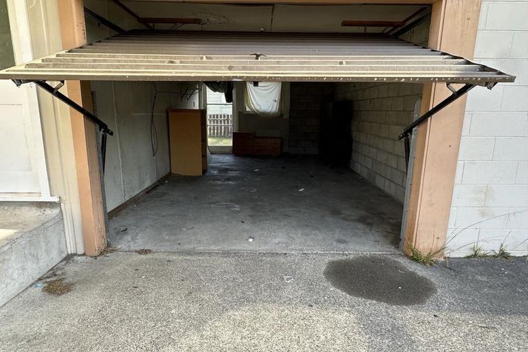 Photo of property in 2/80 Hinekura Avenue, Taupo, 3330