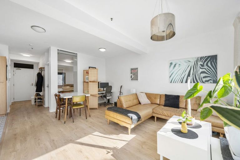 Photo of property in 1/7 Hanson Street, Mount Cook, Wellington, 6021