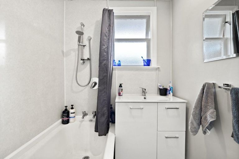 Photo of property in 21 Wray Street, Brockville, Dunedin, 9011