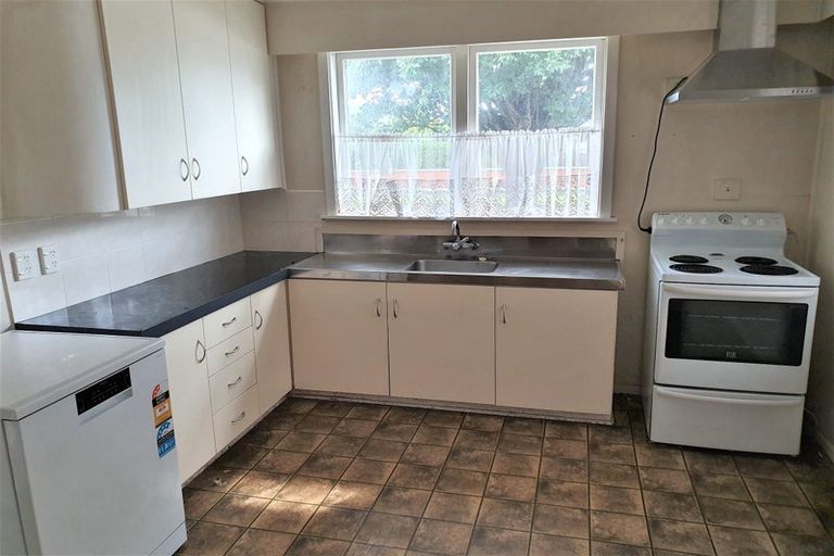 Photo of property in 1/564 Fergusson Drive, Trentham, Upper Hutt, 5018