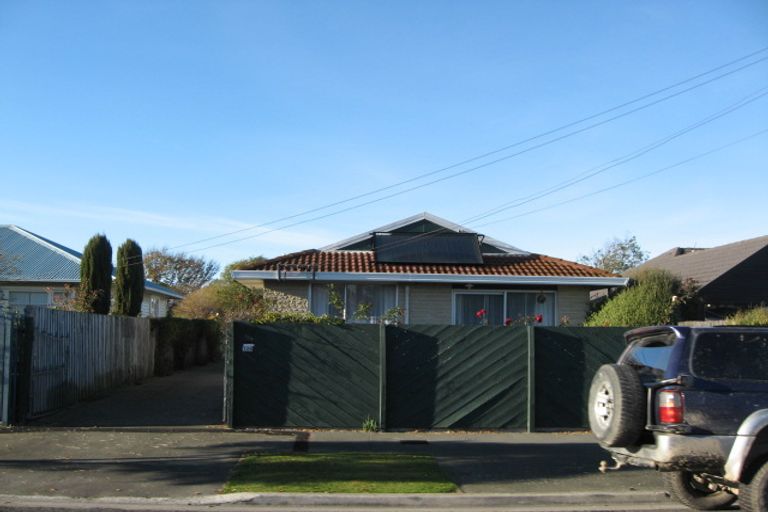 Photo of property in 129 Lonsdale Street, New Brighton, Christchurch, 8083
