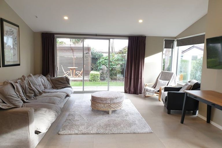 Photo of property in 5/33 Darvel Street, Riccarton, Christchurch, 8011