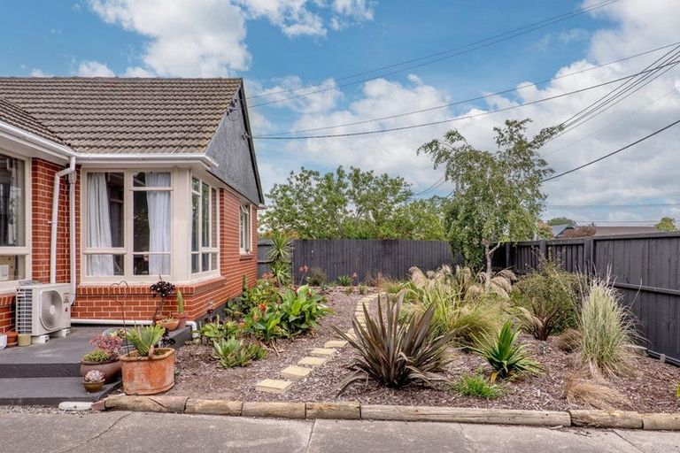 Photo of property in 4 Doreen Street, Aranui, Christchurch, 8061