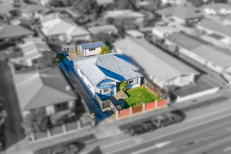 Photo of property in 120 Lincoln Road, Addington, Christchurch, 8024