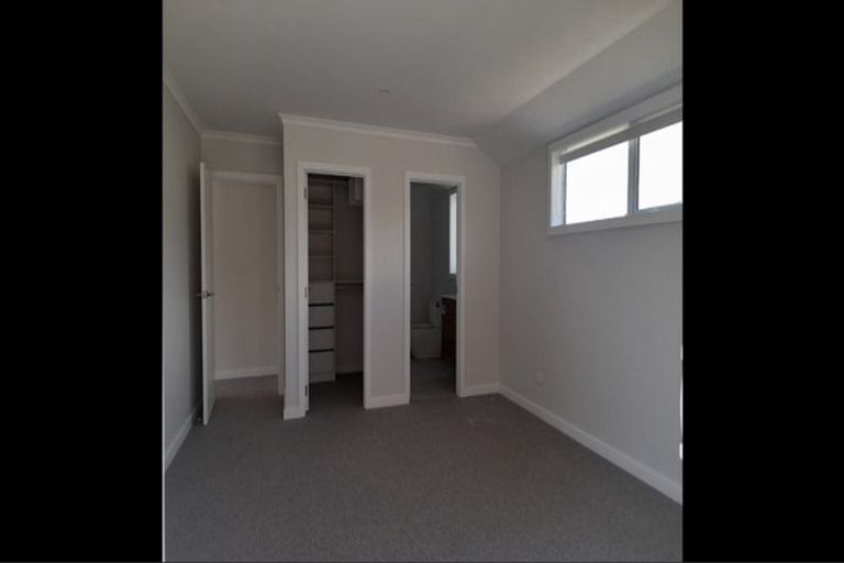 Photo of property in 1 Nottingham Road, Omokoroa, 3114