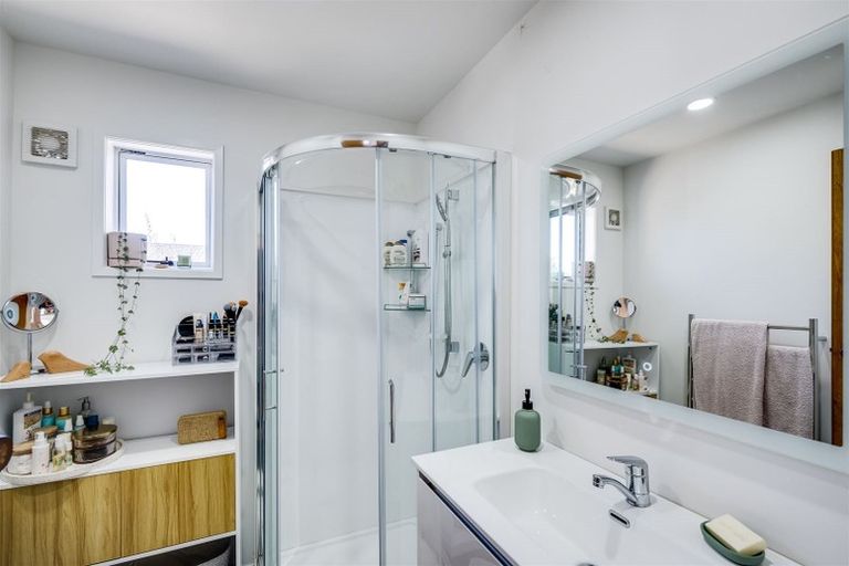 Photo of property in 1 Wynyard Crescent, Tamatea, Napier, 4112