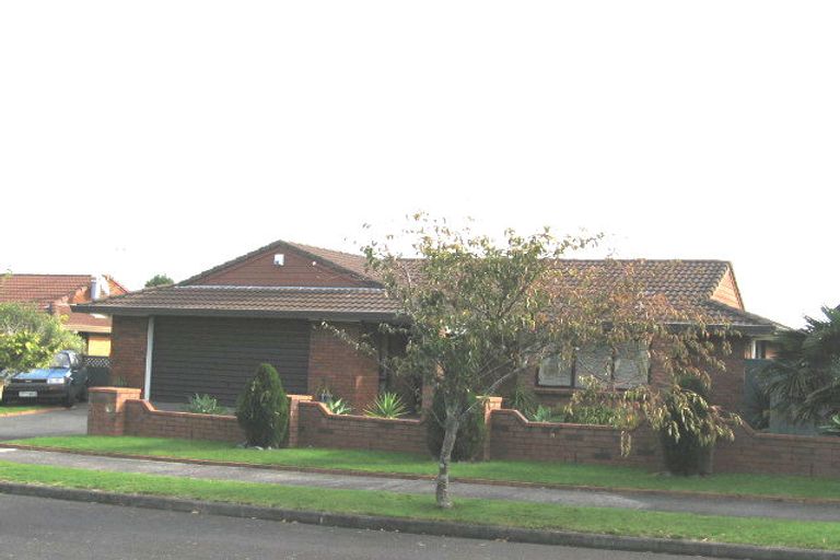 Photo of property in 6 Ayrshire Place, Somerville, Auckland, 2014
