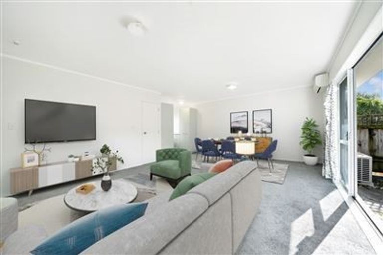 Photo of property in 23 Central Park Drive, Te Atatu South, Auckland, 0610