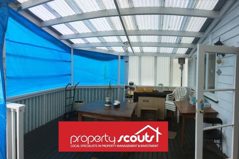 Property details for 30 Wolverton Street, Avondale, Auckland, 0600