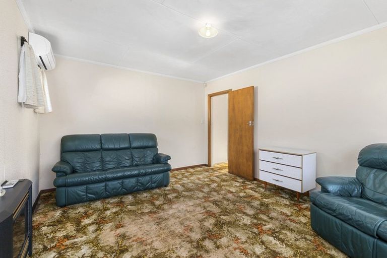 Photo of property in 55 Westminster Road, Wainuiomata, Lower Hutt, 5014