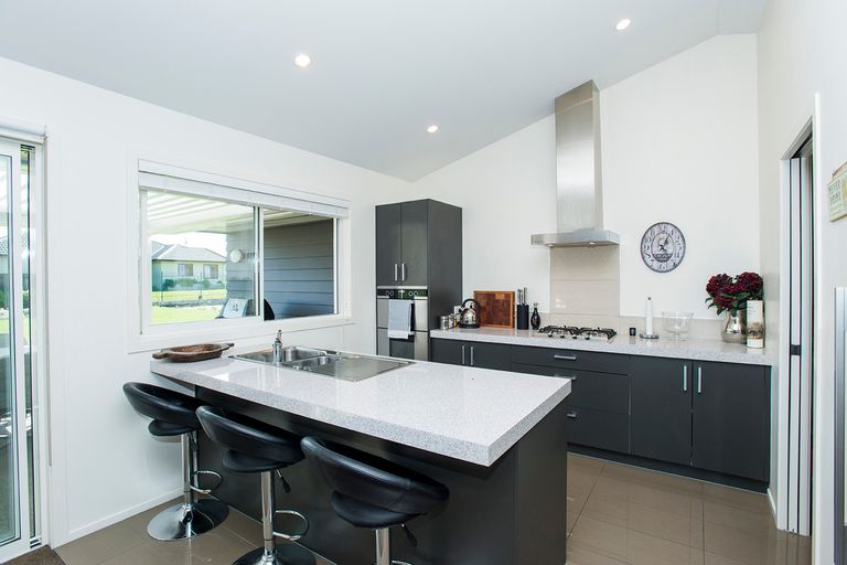 Photo of property in 54 Sterling Park, Lytton West, Gisborne, 4010