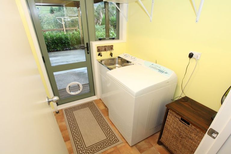 Photo of property in 18 Kauri Lane, Huntly, 3771