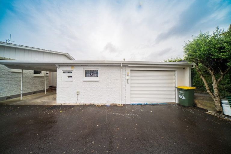 Photo of property in 66a Lake Crescent, Hamilton Lake, Hamilton, 3204