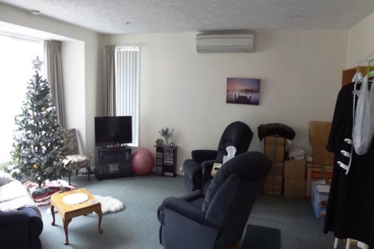 Photo of property in 67 Karnak Crescent, Russley, Christchurch, 8042