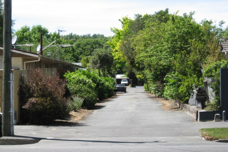 Photo of property in 82b Avonhead Road, Avonhead, Christchurch, 8042