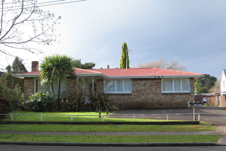 Photo of property in 15a Brocas Avenue, Hillcrest, Hamilton, 3216