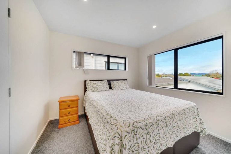 Photo of property in 73 Bellbird Street, Papakura, 2110