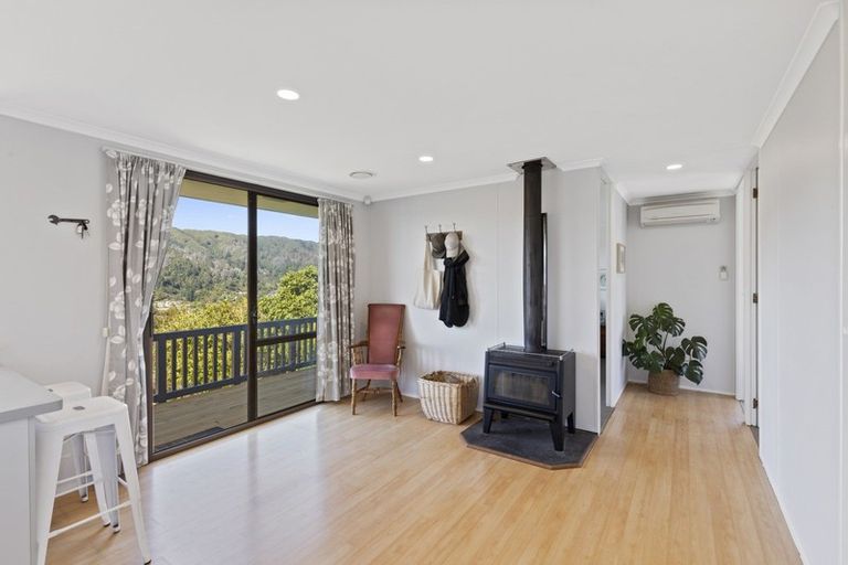 Photo of property in 20 Fenchurch Grove, Stokes Valley, Lower Hutt, 5019