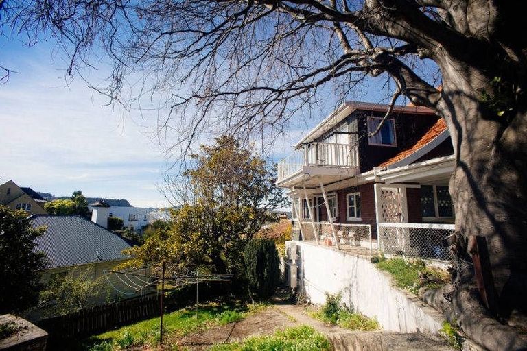 Photo of property in 35 Heriot Row, Dunedin Central, Dunedin, 9016