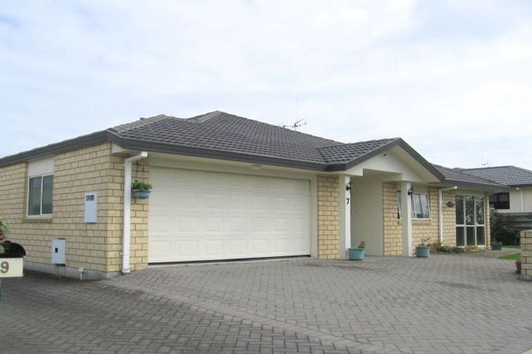 Photo of property in 7 Short Street, Otumoetai, Tauranga, 3110