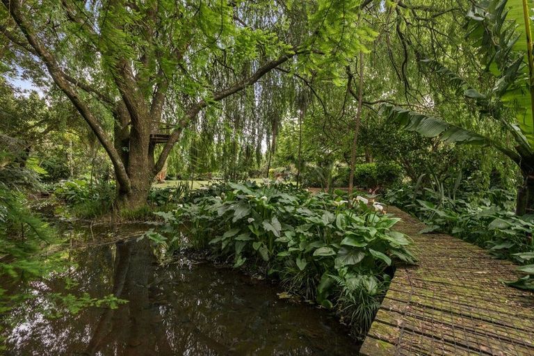 Photo of property in 2 Highfields Drive, Katikati, 3129