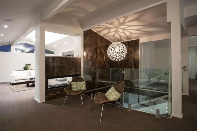 Photo of property in 163 Lake Crescent, Hamilton Lake, Hamilton, 3204