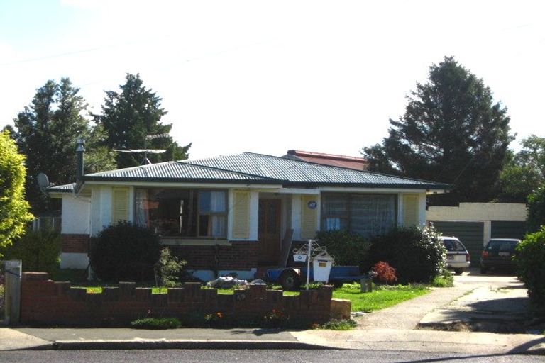 Photo of property in 6 Lomond Place, Mosgiel, 9024