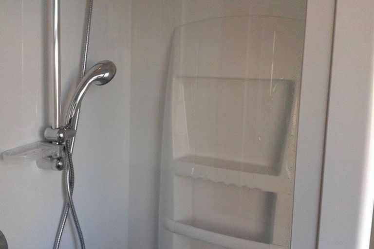 Photo of property in 12 Lerwick Street, Tamatea, Napier, 4112