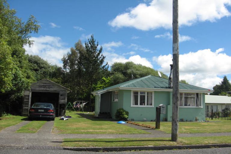 Photo of property in 108 Seddon Street, Raetihi, 4632