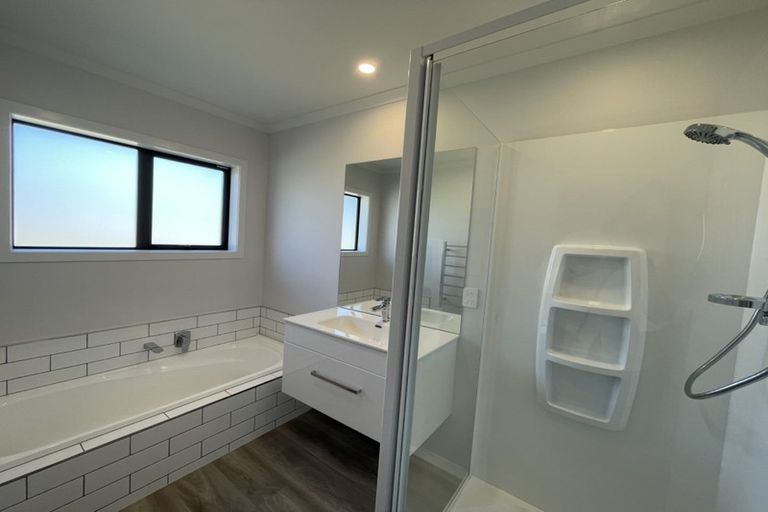 Photo of property in 36 Oldfield Lane, Marton, 4710