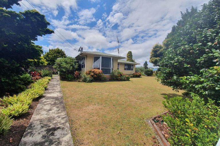 Photo of property in 4 Busing Avenue, Papakura, 2110