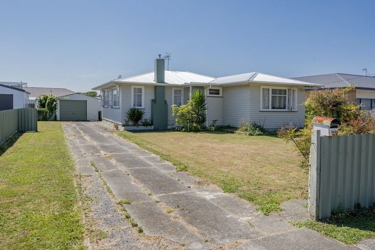 Photo of property in 148 Queen Street West, Levin, 5510