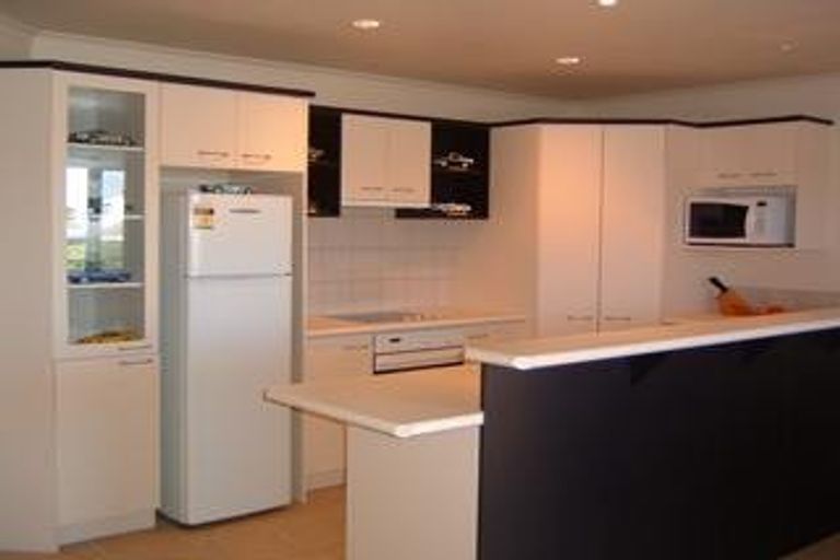 Photo of property in 4/364 Maunganui Road, Mount Maunganui, 3116