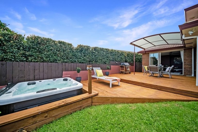 Photo of property in 1/39 Marriott Road, Pakuranga, Auckland, 2010