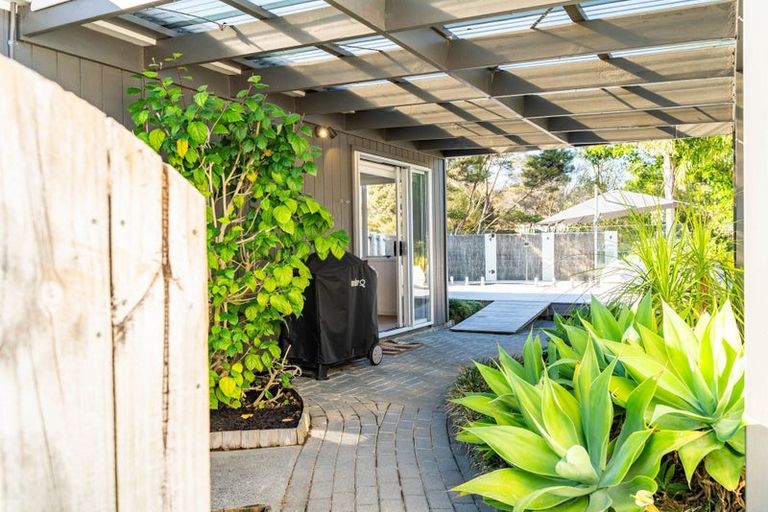 Photo of property in 13 Taranui Place, Mangawhai Heads, Mangawhai, 0505