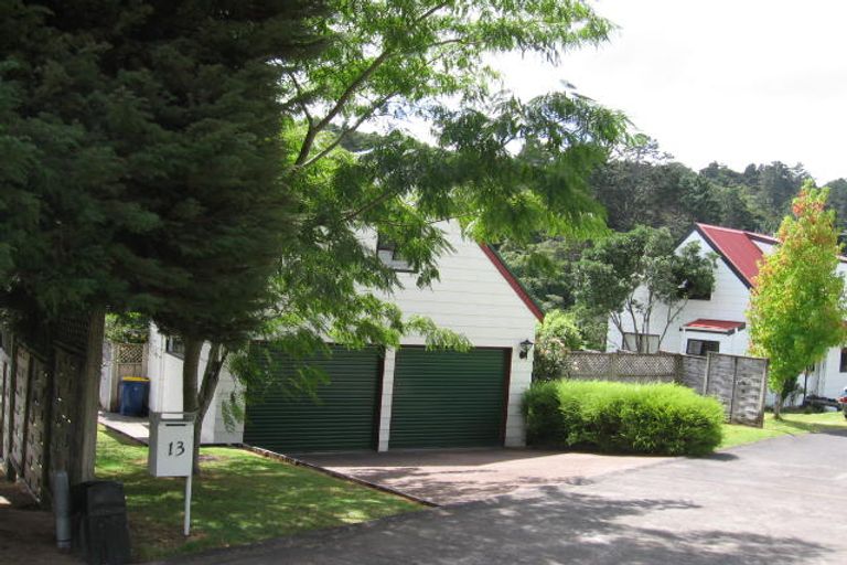 Photo of property in 13 Glendawn Place, Bayview, Auckland, 0629