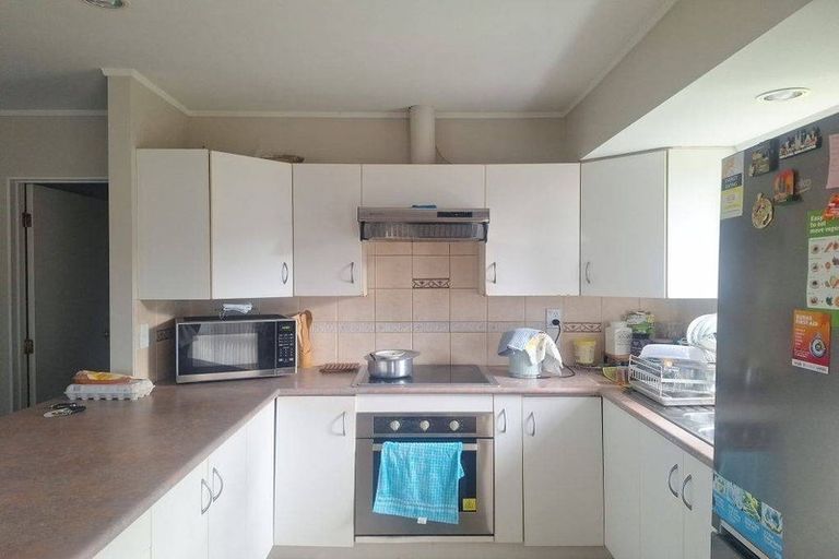 Photo of property in 1 Mika Court, Flat Bush, Auckland, 2019