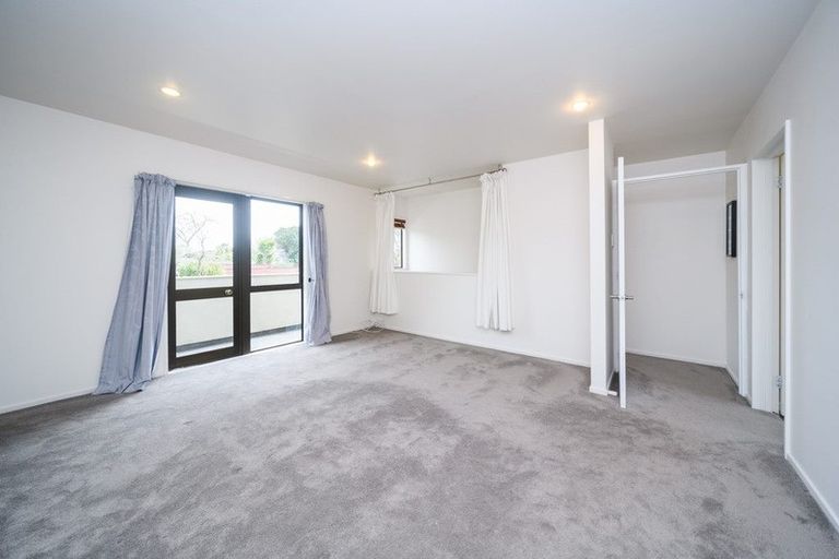 Photo of property in 224a Victoria Avenue, Hokowhitu, Palmerston North, 4410