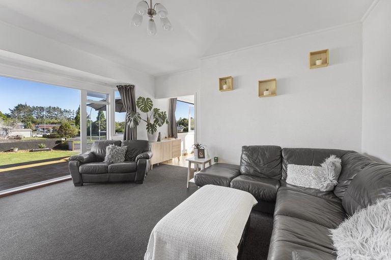 Photo of property in 13 Konini Street, Inglewood, 4330