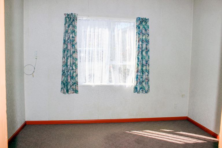 Photo of property in 17a Towey Street, Holmes Hill, Oamaru, 9401