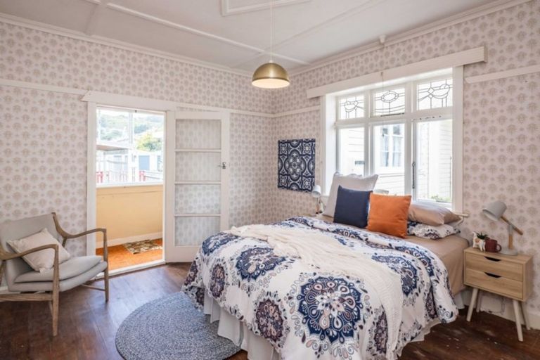 Photo of property in 202 The Parade, Island Bay, Wellington, 6023