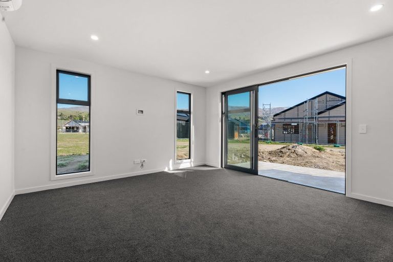 Photo of property in 37 Bragato Way, Cromwell, 9310