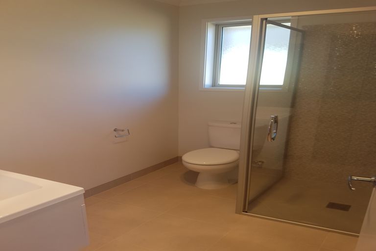 Photo of property in 8 Ketu Way, Takanini, 2112