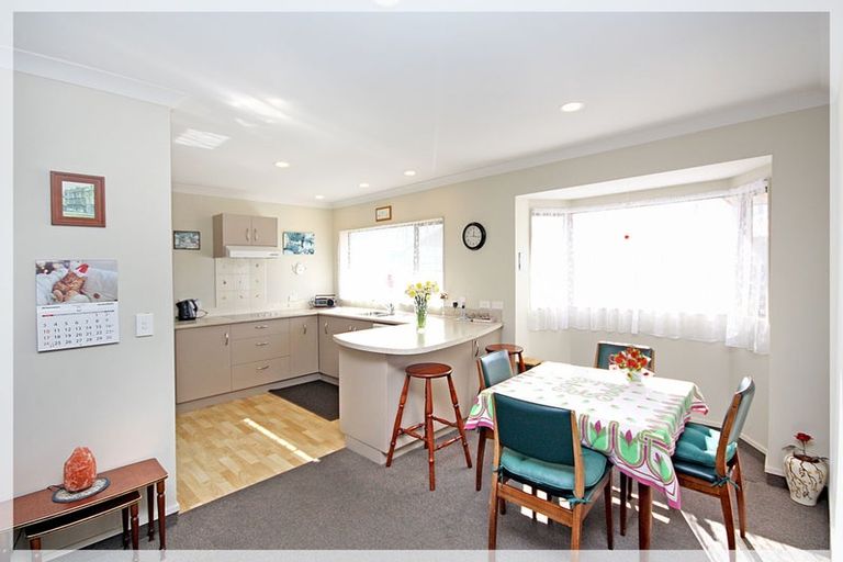 Photo of property in 93a Queen Street West, Levin, 5510