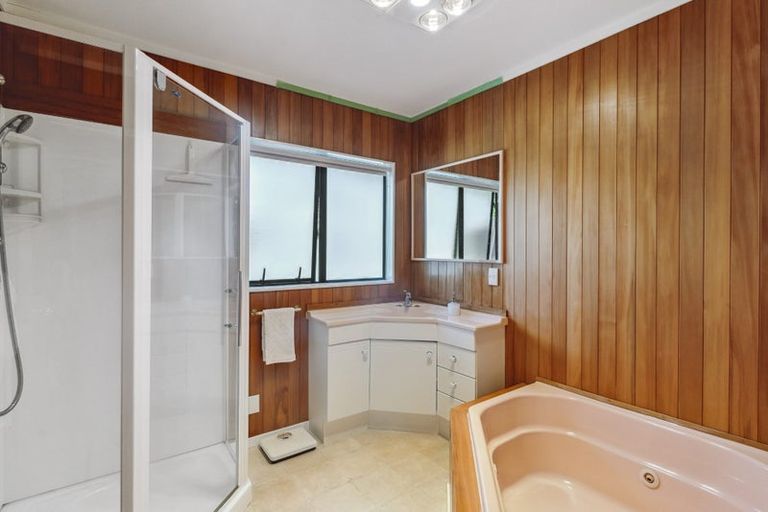 Photo of property in 5 College Drive, Paraparaumu, 5032