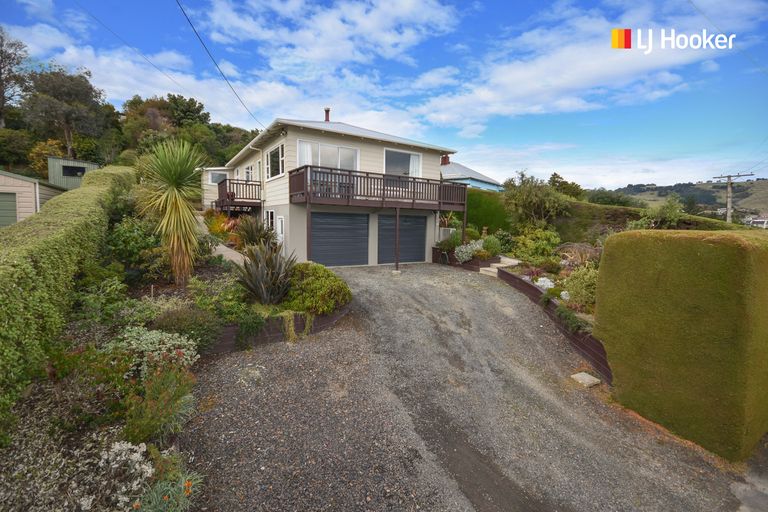 Photo of property in 6 Hinkley Terrace, Company Bay, Dunedin, 9014