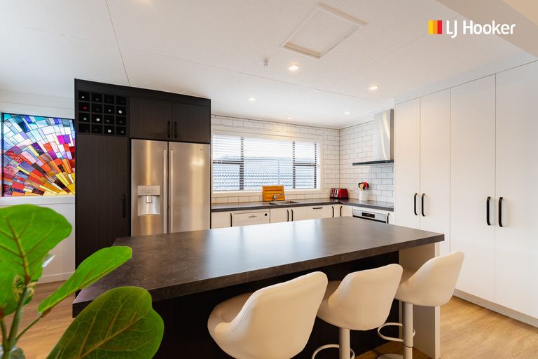 Photo of property in 101 Centennial Avenue, Helensburgh, Dunedin, 9010