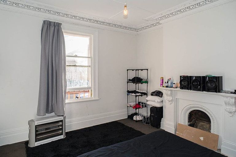 Photo of property in 19 Hyde Street, North Dunedin, Dunedin, 9016